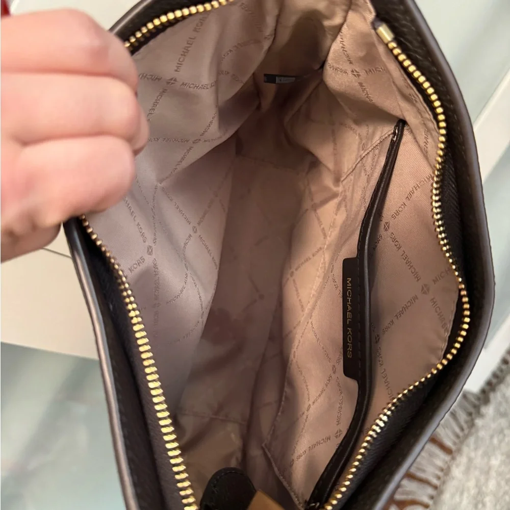 Michael Kors Brown Pebbled Shoulder Bag - Picture 14 of 15